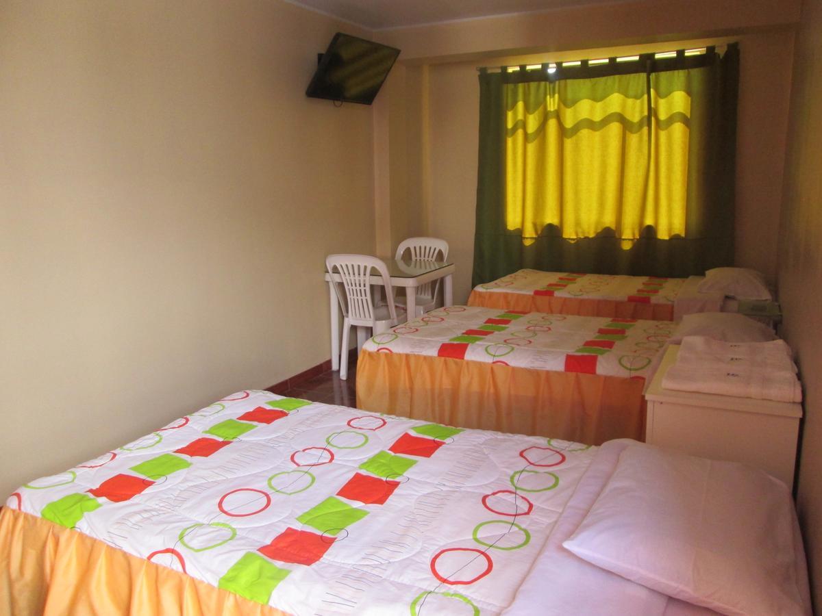הואצ'ו Hostal Caprichos מראה חיצוני תמונה