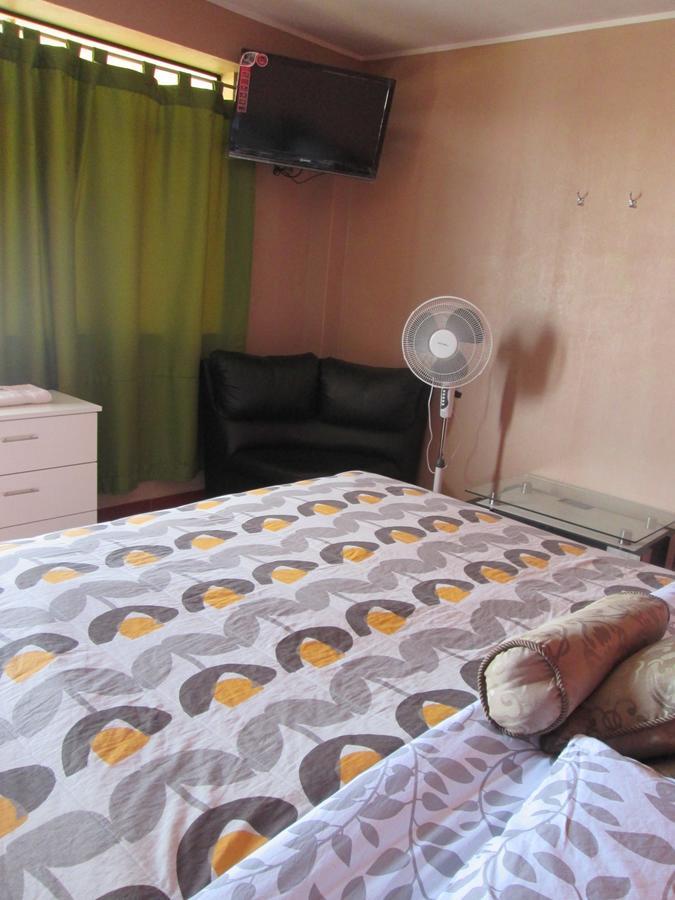 הואצ'ו Hostal Caprichos מראה חיצוני תמונה