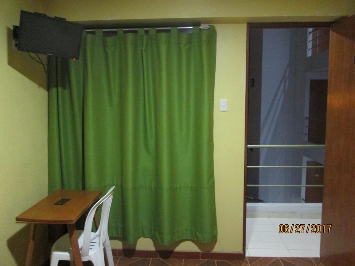 הואצ'ו Hostal Caprichos מראה חיצוני תמונה