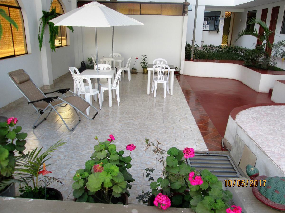 הואצ'ו Hostal Caprichos מראה חיצוני תמונה