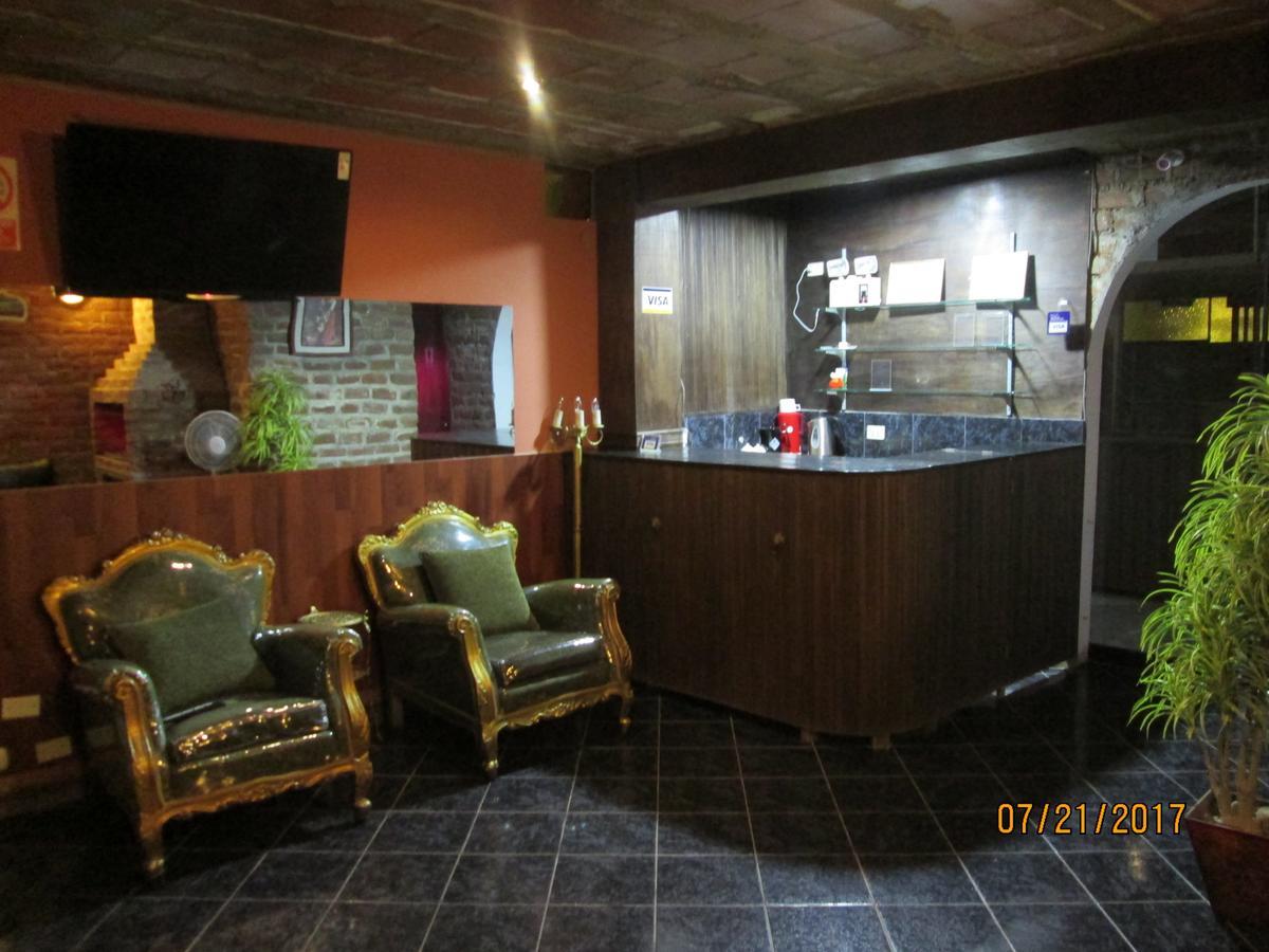 הואצ'ו Hostal Caprichos מראה חיצוני תמונה