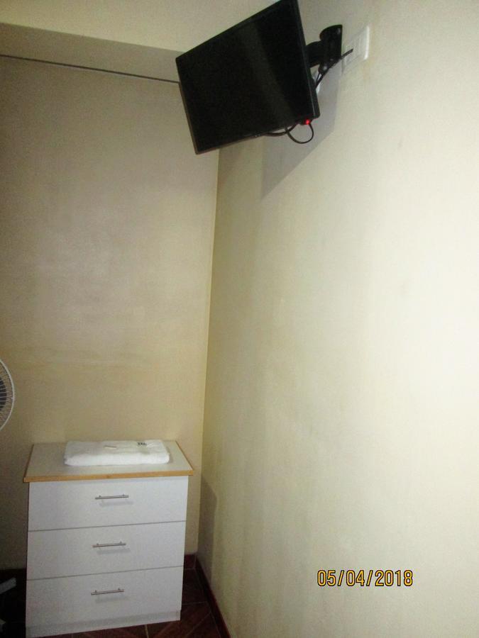 הואצ'ו Hostal Caprichos מראה חיצוני תמונה
