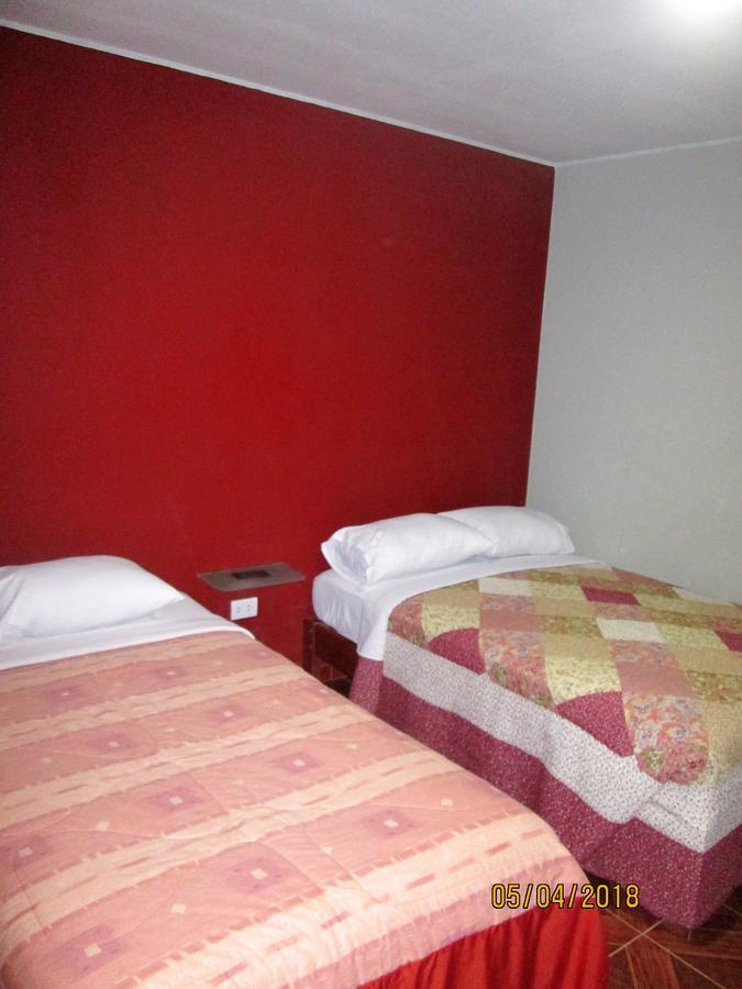 הואצ'ו Hostal Caprichos מראה חיצוני תמונה