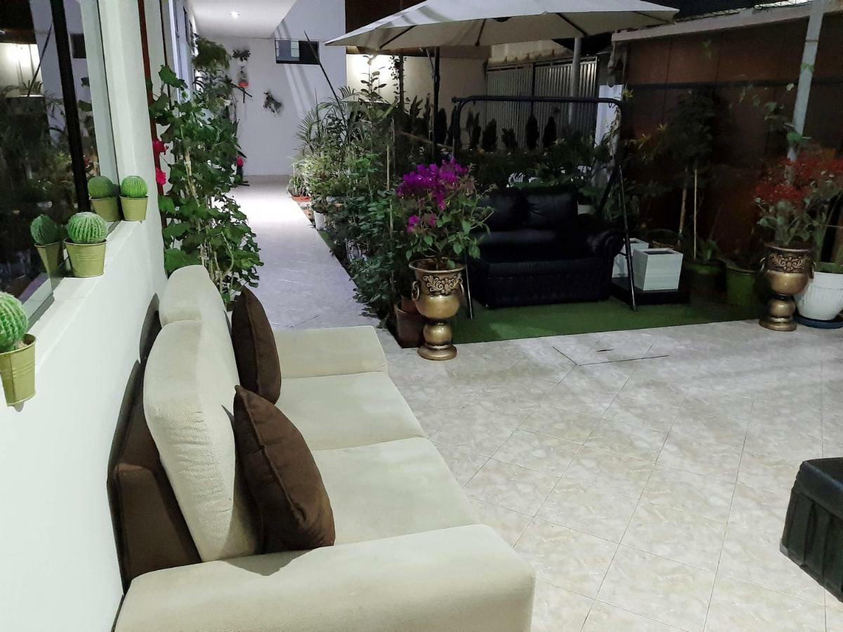 הואצ'ו Hostal Caprichos מראה חיצוני תמונה