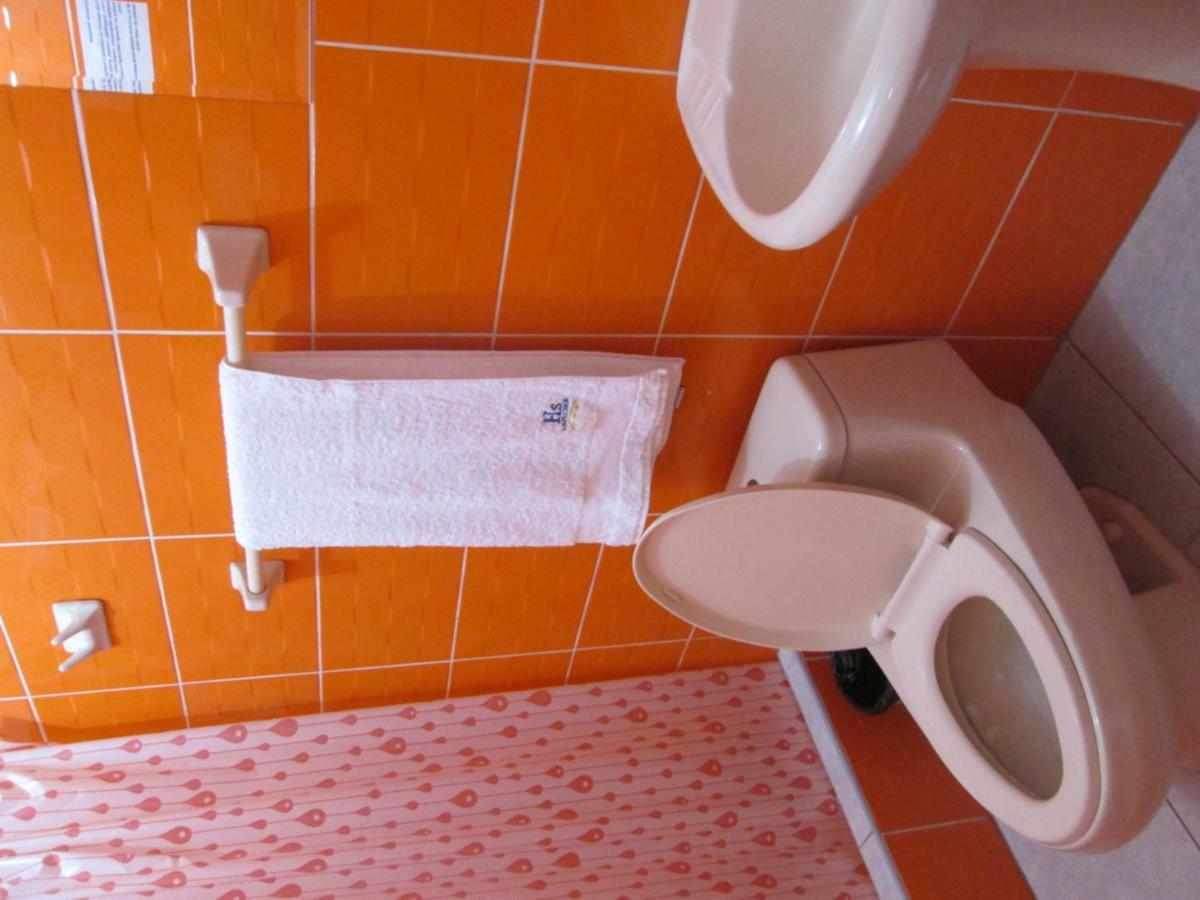 הואצ'ו Hostal Caprichos מראה חיצוני תמונה
