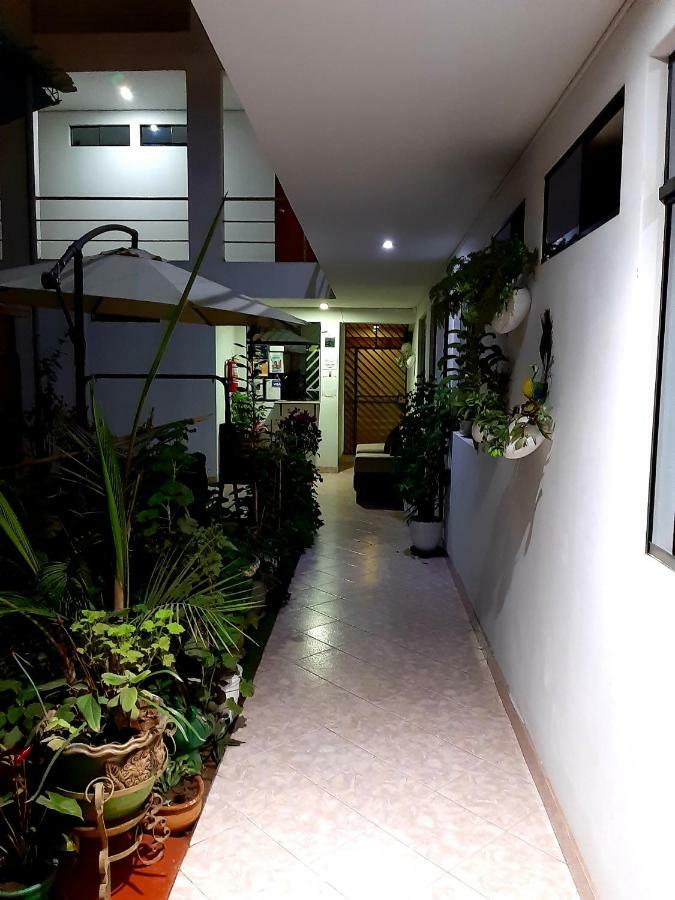 הואצ'ו Hostal Caprichos מראה חיצוני תמונה